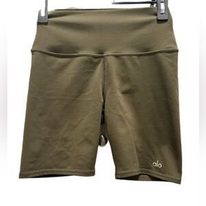 ALO Yoga Women's Khaki Bike Shorts